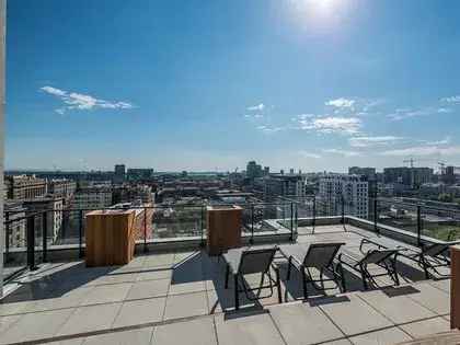 1 room apartment of 63 m² in Montreal