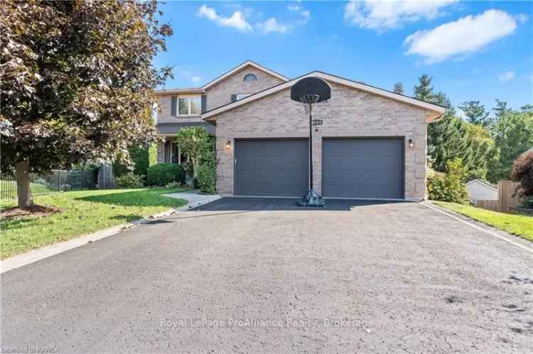 House For Sale in Kingston, Ontario