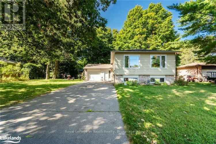 4-Bedroom Home in Wyevale with Updated Kitchen and Large Backyard