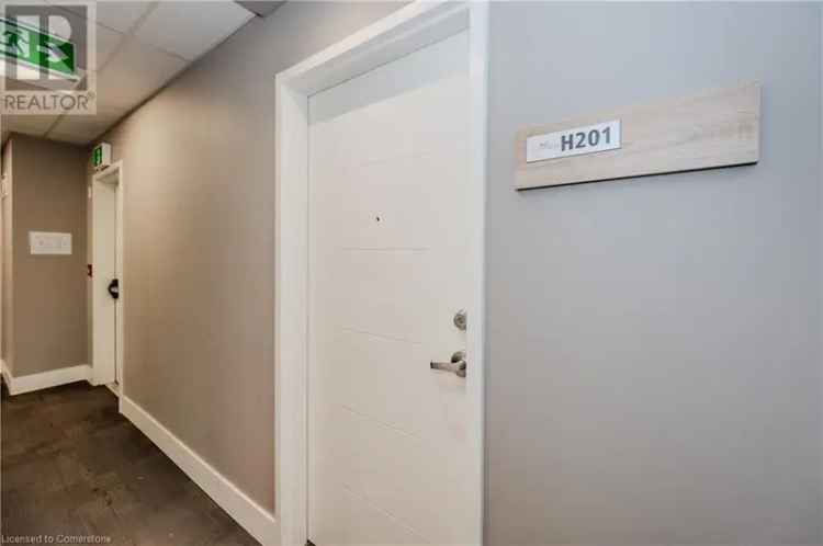 Apartment For Sale in 62, Balsam Street, Waterloo, Ontario