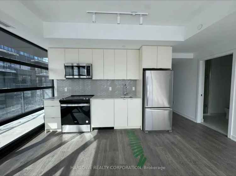 Rent 2 Bed 2 Bath Condo in Whitby with Modern Amenities