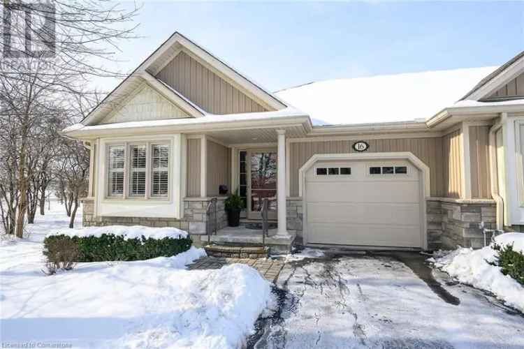 Stunning 2+1 Bedroom Bungalow in Forest Grove