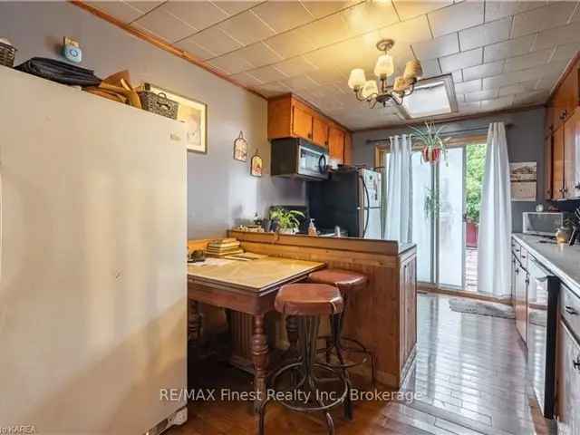 House For Sale in South Frontenac, Ontario