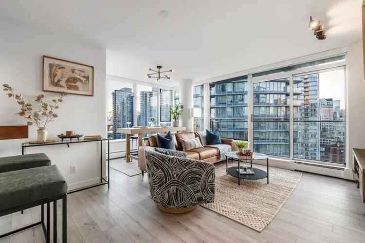 Downtown Vancouver Condo for Sale - Panoramic Views