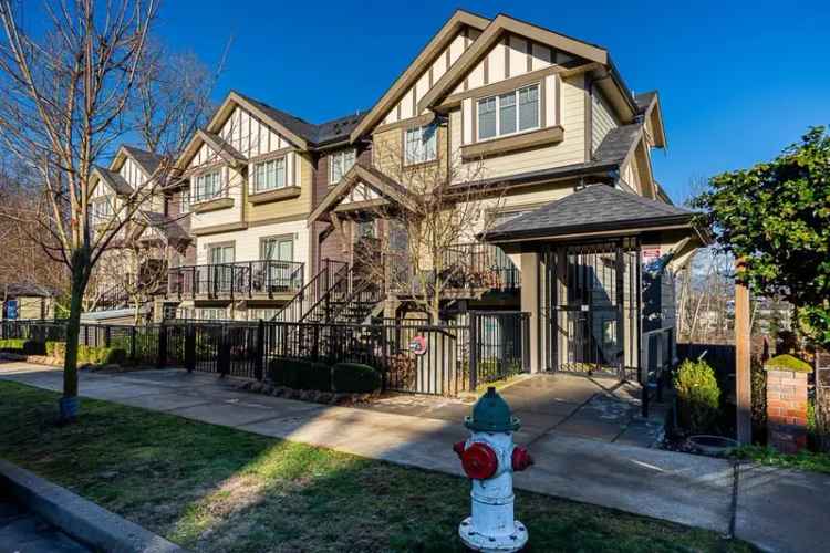 Burnaby Townhome for Sale 2 Beds 2 Baths Near Gilmore Skytrain