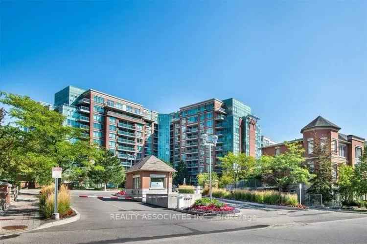 Luxury Thornhill Condo near Times Square - Victoria Tower