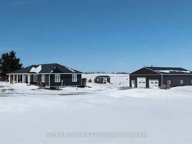 House For Sale in Huron-Kinloss, Ontario