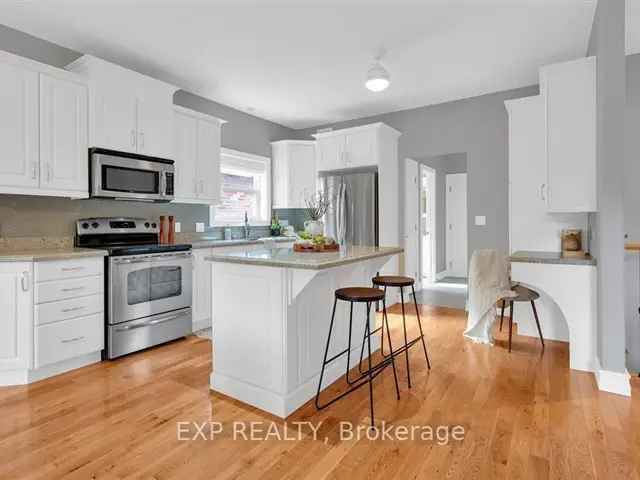 House For Sale in Tillsonburg, Ontario