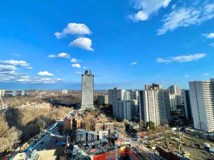 Rent modern condo with city view in Bloor Rosedale