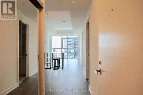 1 room apartment of 80 m² in Toronto