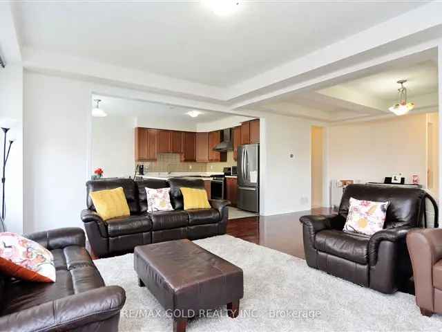 4 1 Bedroom Detached Home with Legal Basement Apartment