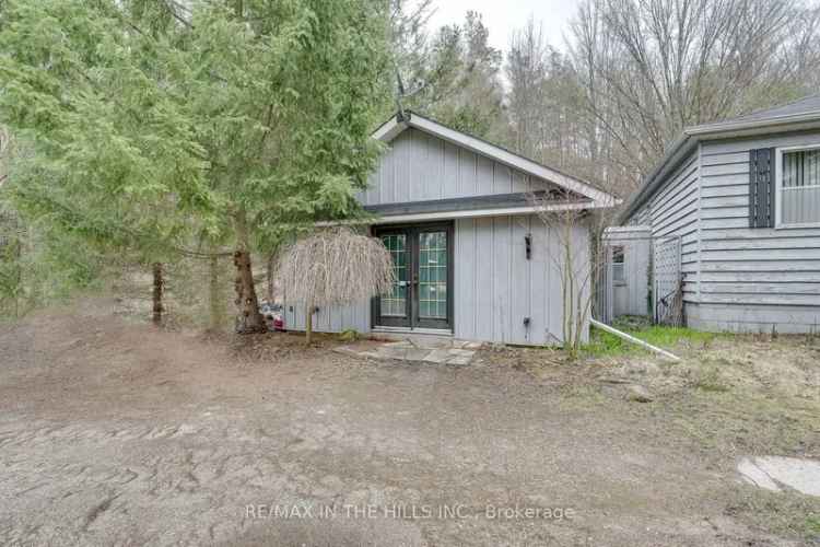 Hockley Valley Retreat: 1.38-Acre Bungalow Awaits Renovation