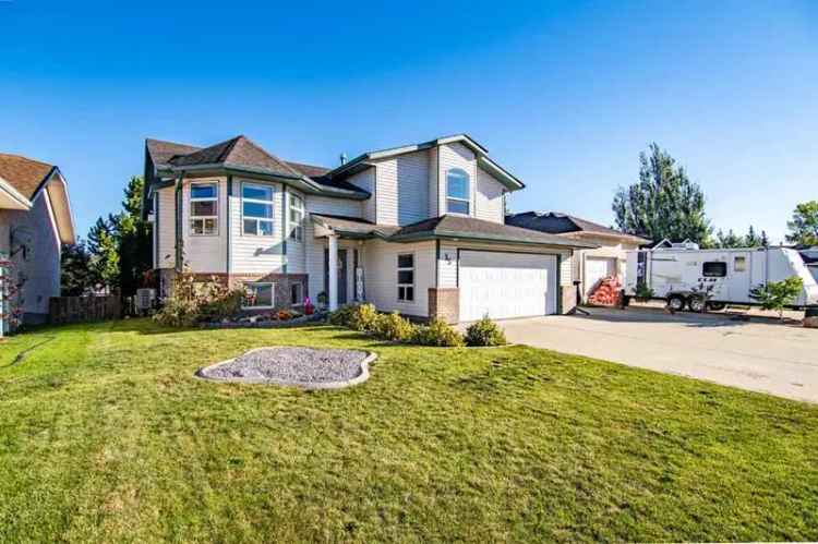 House For Rent in City of Lacombe, Alberta