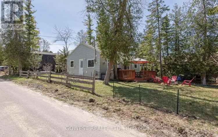 Wasaga Beach Year-Round Home - Renovated Cottage near Amenities