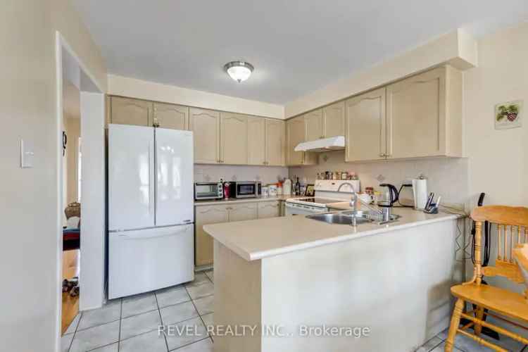 3 Bed 3 Bath Toronto Home Move In Ready Family Investor