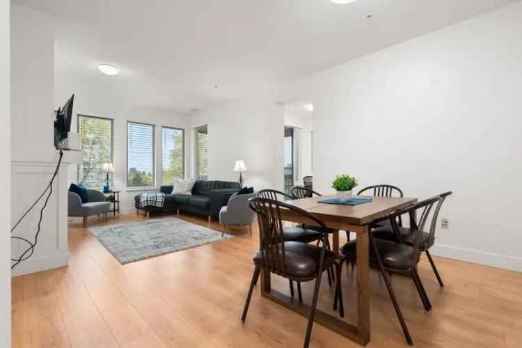 University VW Condo for Sale in Winslow Commons