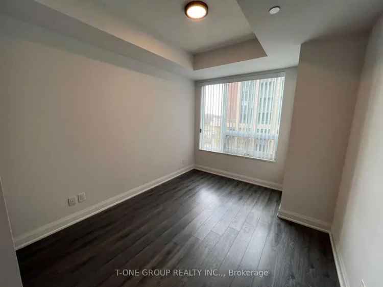 Rent 1 Bedroom Plus Den Apartment in Markham with Great Amenities