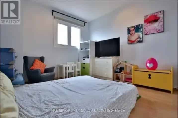 4 Bed 4 Bath House for Rent - Pre-Qualification Required