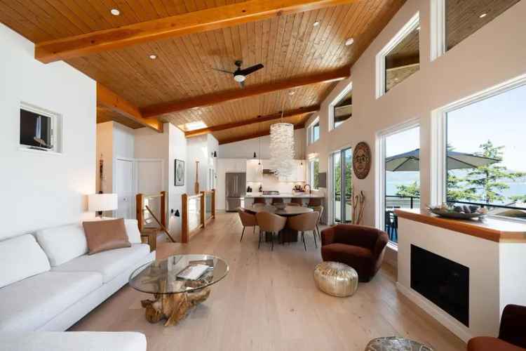 A $1,978,000.00 House/Single Family with 3 bedrooms in Bowen Island, Bowen Island