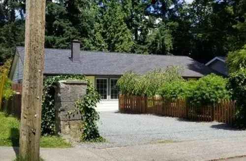 4 Bed 2 Bath Rancher in Uplands Langley Family Neighborhood