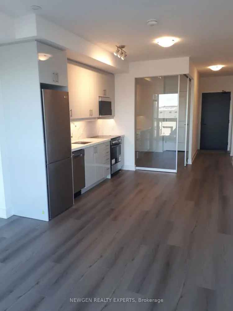 Condo For Rent in Oakville, Ontario