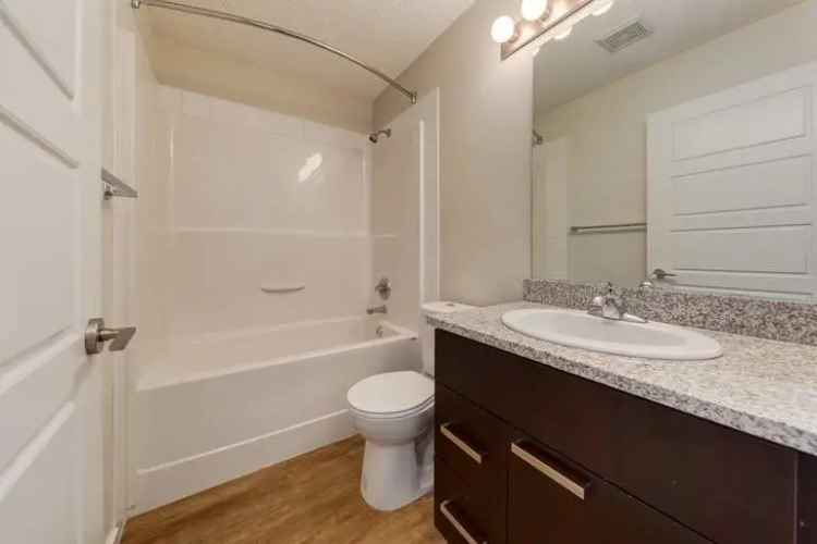 Rent Two Bedroom Apartment in Edmonton with Great Amenities and Offers