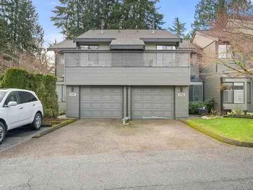 Townhouse for Sale in Handsworth North Vancouver with Natural Light