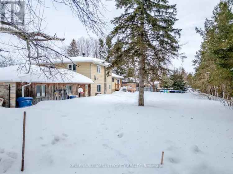 House For Sale in 3238, Broadway Avenue, North Stormont, Ontario