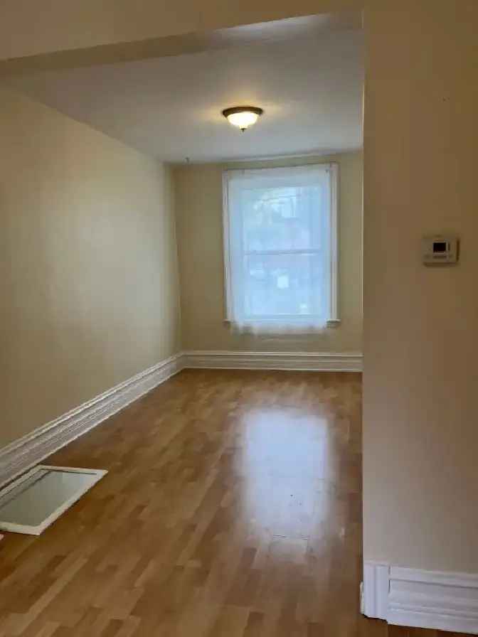 Centretown Heritage Townhouse for Rent