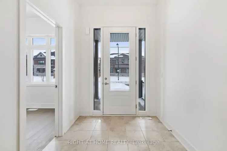 2939 SQFT 4 Bedroom 4 Bathroom Home Hardwood Floors