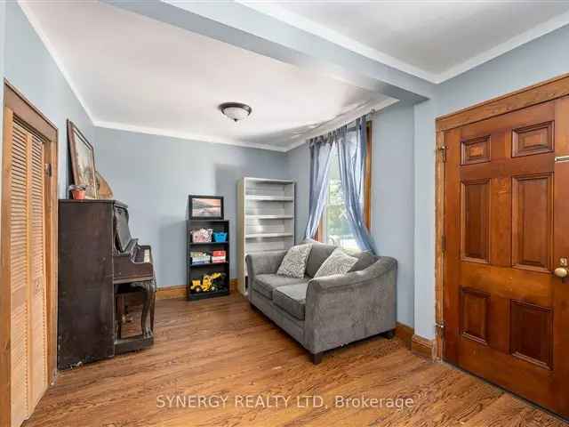 4 Bedroom Family Home with Updated Kitchen and Finished Basement