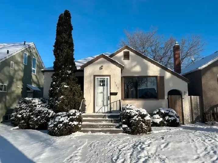 Updated 2 bed, bungalow in West Kildonan