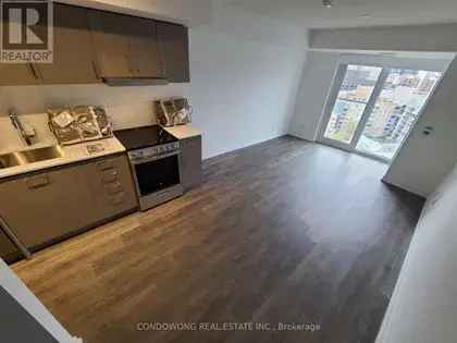 1 room apartment of 313 m² in Toronto