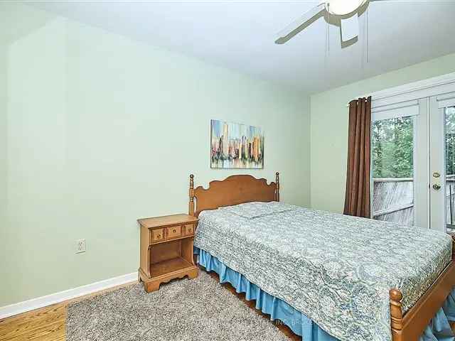 Fonthill All-Brick Bungalow - Move-In Ready