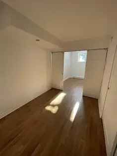 2 Room 51m² Studio Montreal July 1st Available