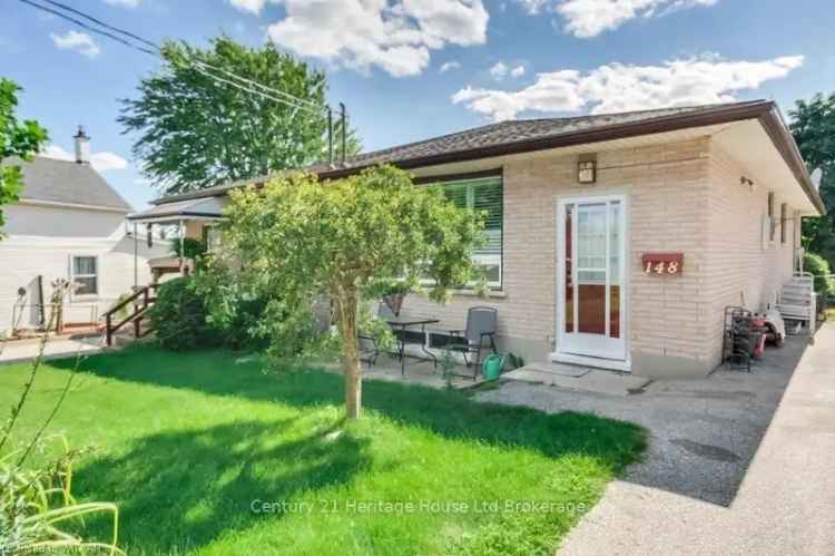 House For Sale in Woodstock, Ontario