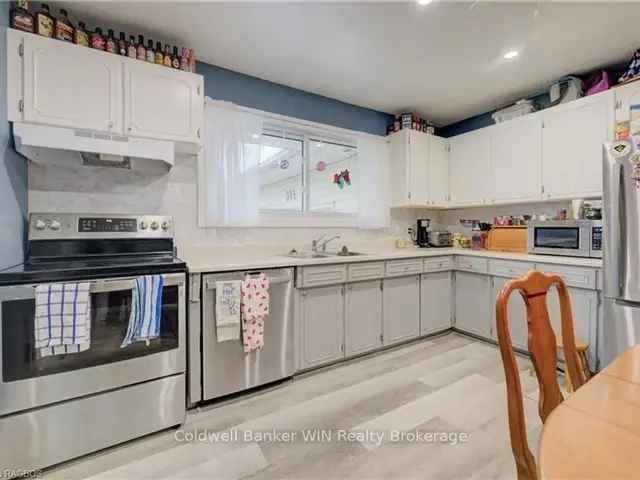 House For Sale in Wellington North, Ontario