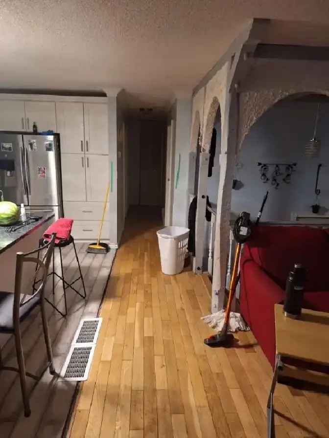 Shared Room for RENT- Spruce Grove, FREE WIFI, Utilities, Laundr