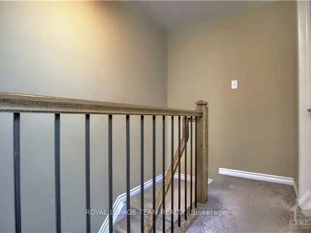 2 Bed 15 Bath Mattamy Honeygate End Unit 3 Story Townhouse