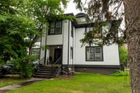 rent house in Downtown Edmonton with great views and conveniences