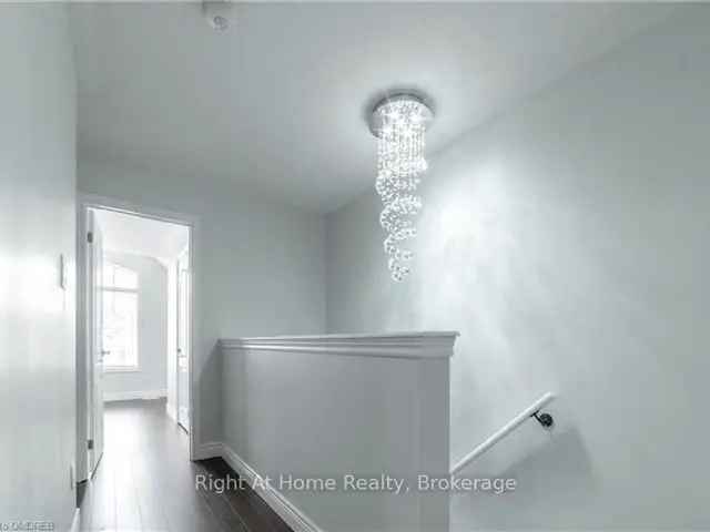 4 Bed 3 Washroom Townhouse Grand River Community