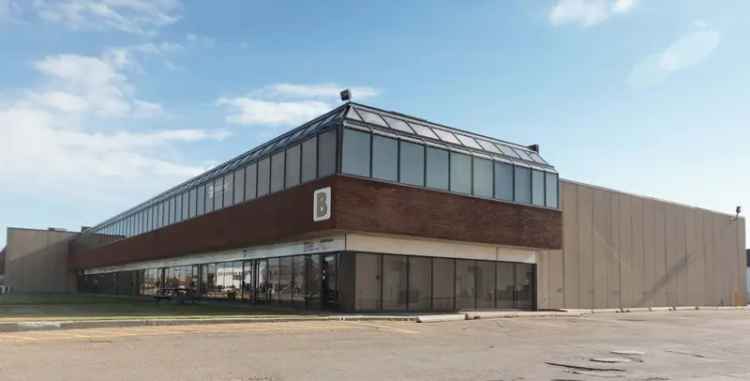 2810 sq ft Office Space in South Edmonton