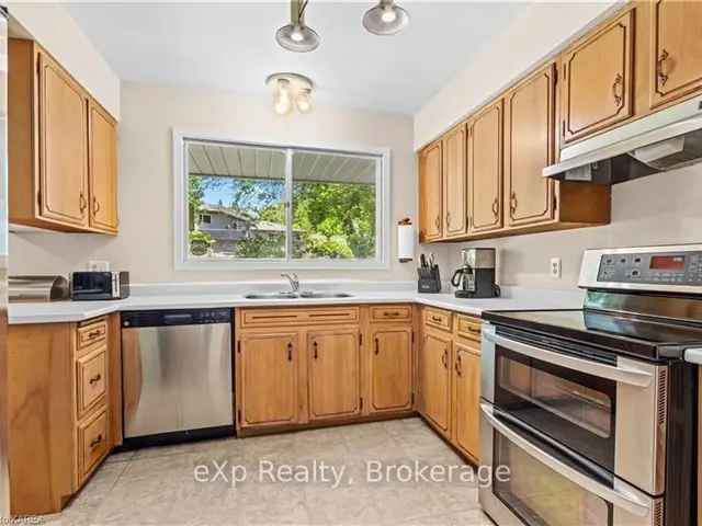 House For Sale in Kingston, Ontario