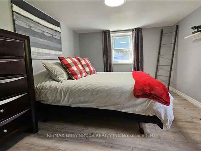 House For Sale in Municipality of Northern Bruce Peninsula, Ontario