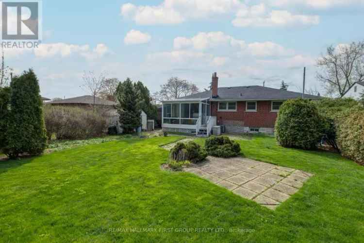 3 Bedroom Bungalow w\/ Premium Lot &amp; Finished Basement