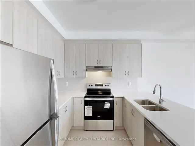 Luxury 4-Bed 4-Bath Townhouse in Treasury Community