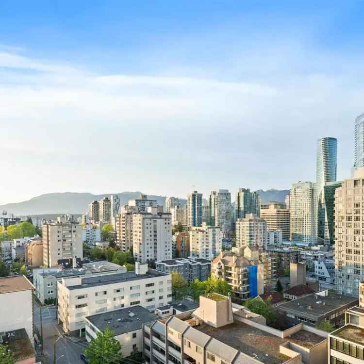 Luxury 2-Bedroom Apartment in The Butterfly Vancouver