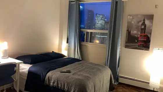 3 Room 332 m² Apartment for Rent in Toronto 3-24 Months