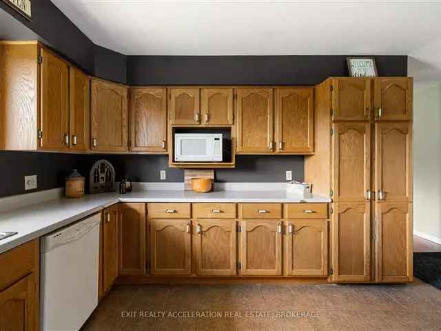 House For Sale in Stone Mills, Ontario