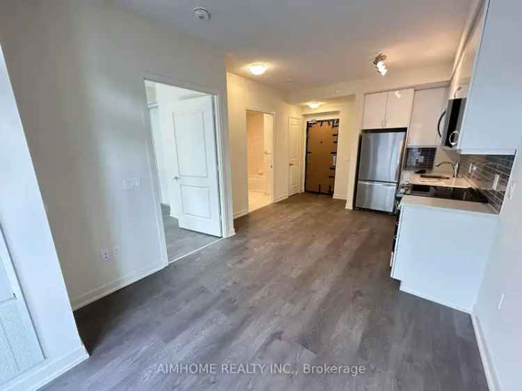 Brand New Waterfront Unit Modern Open Concept Bright Spacious